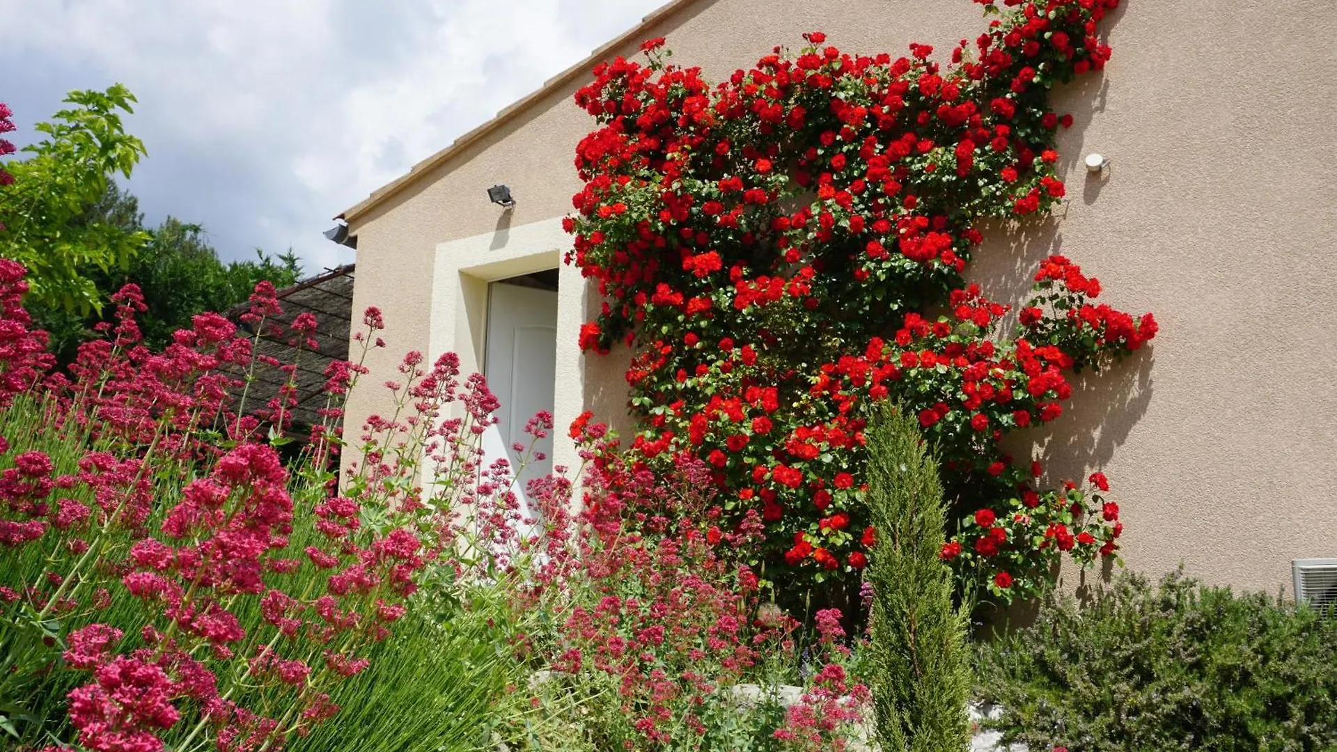 Holiday home Dodo Au Luberon Villa Villars  France
